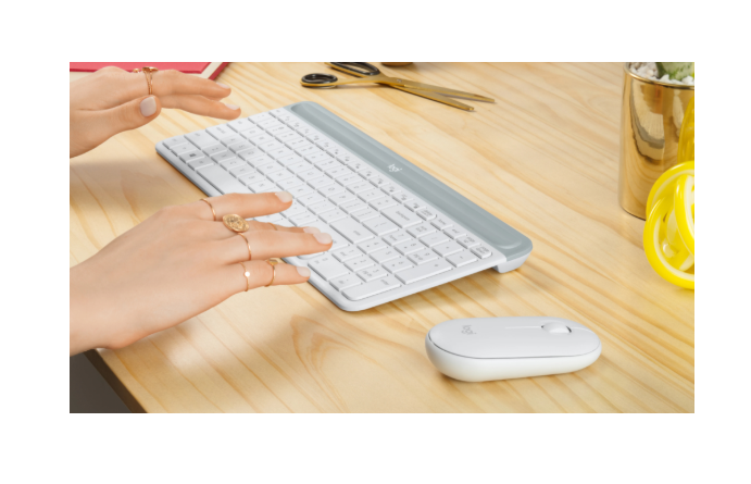 Teclado e Rato Logitech MK470 RF Sem Fios Branco